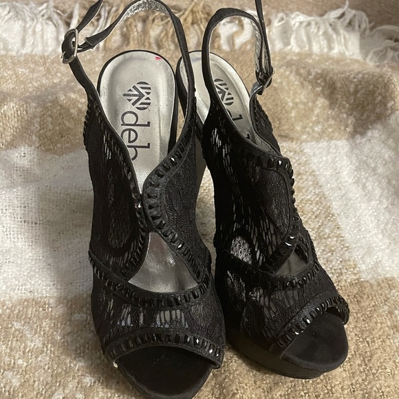 Deb black lace heels size 8 - Picture 2 of 9